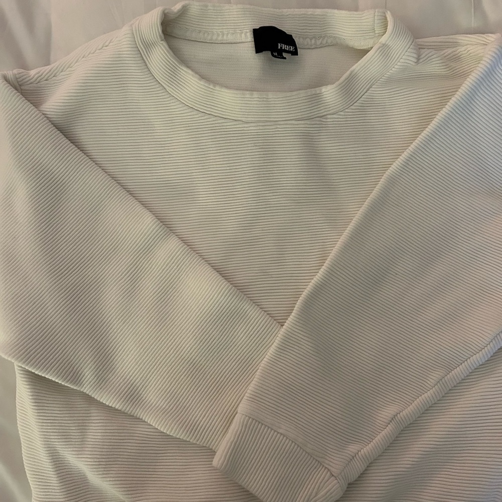 Wilfred Free Aritiza Sweatshirt